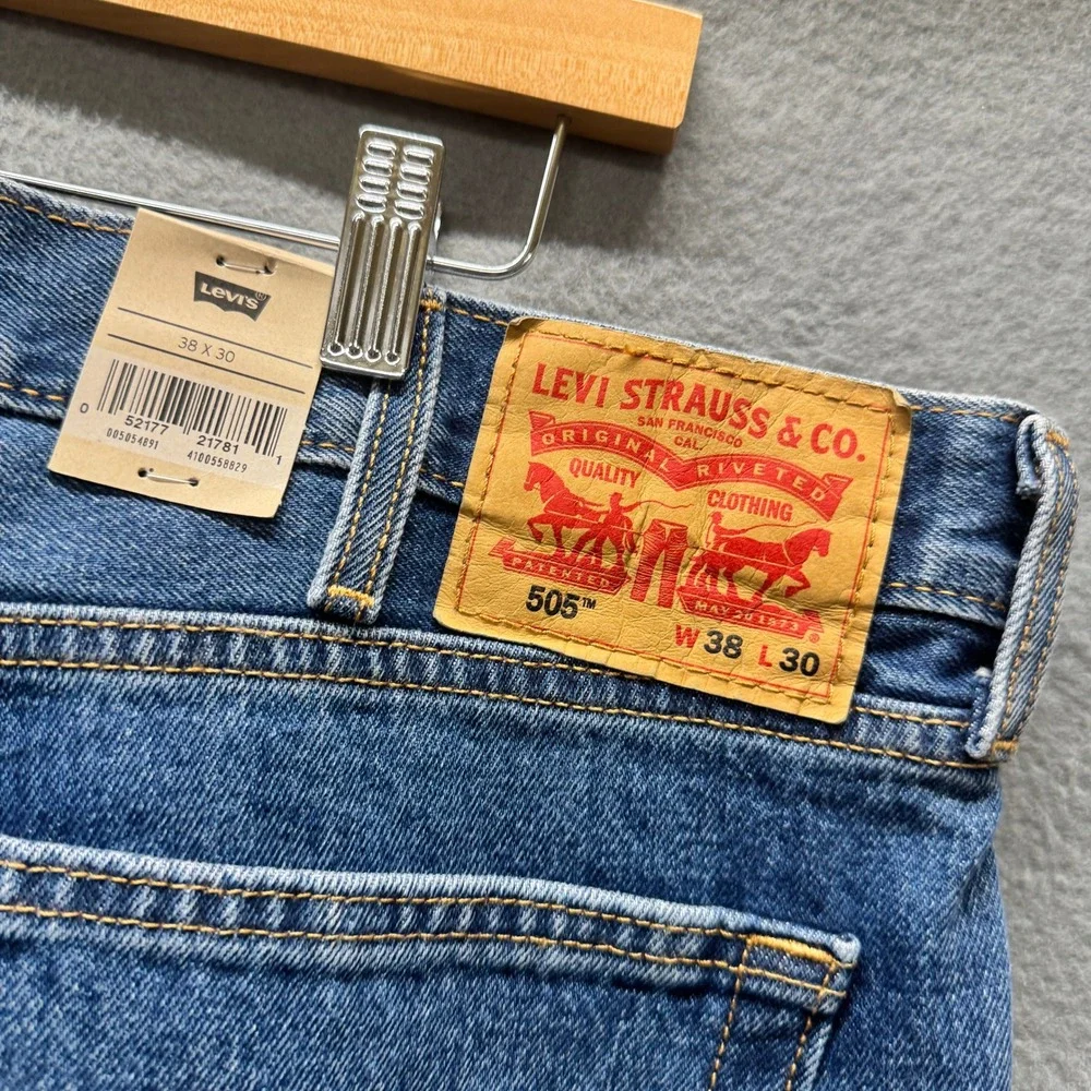 Levi's 505 Jeans Mens 38x30 ACTUAL Regular Fit‎ Blue Denim Classic NEW